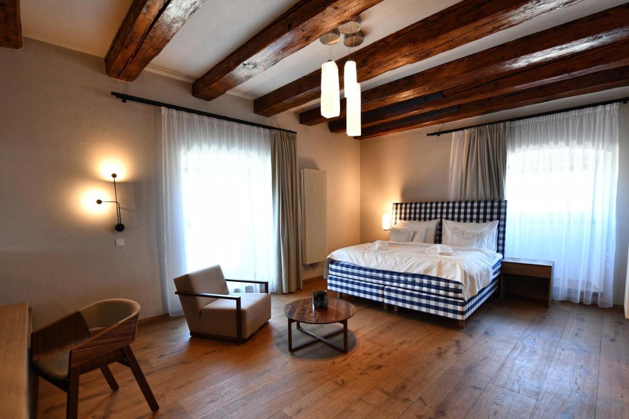 Lotrinsky Hotel Velké Pavlovice Kültér fotó